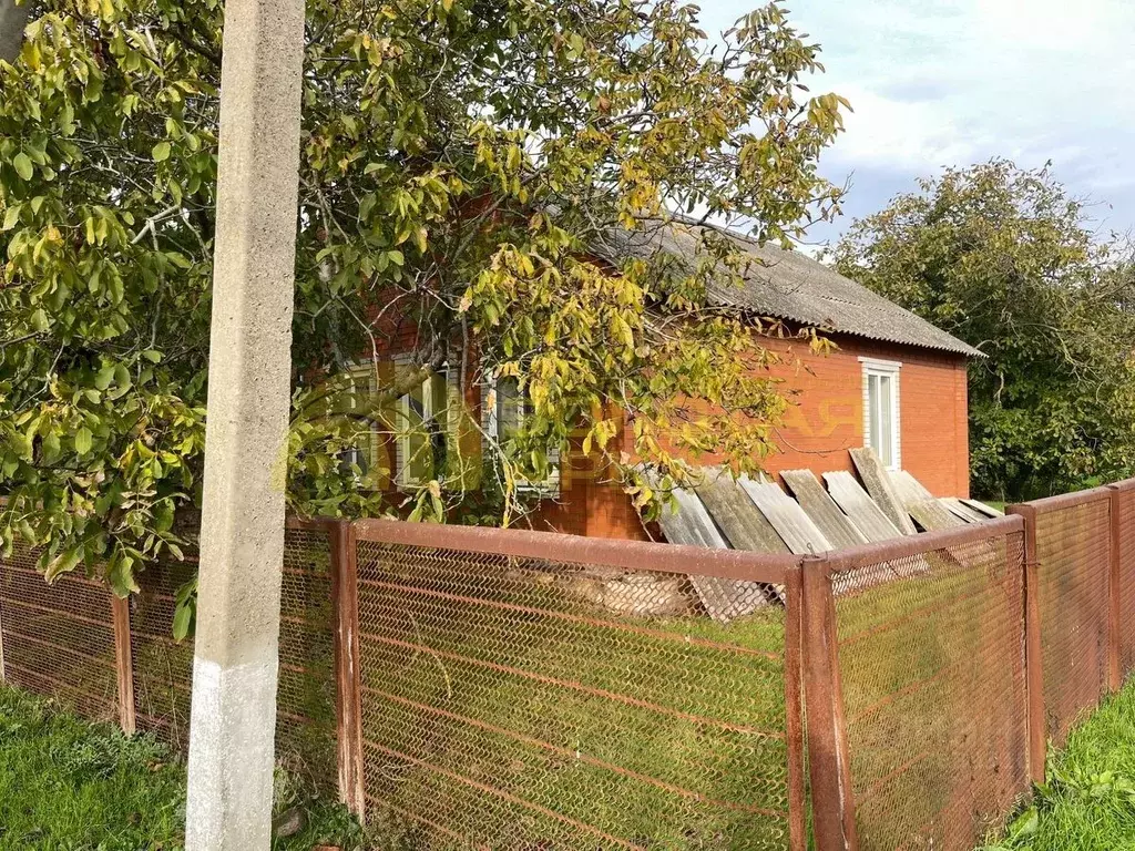 Дом в Краснодарский край, Красноармейский район, Староджерелиевское ... - Фото 2