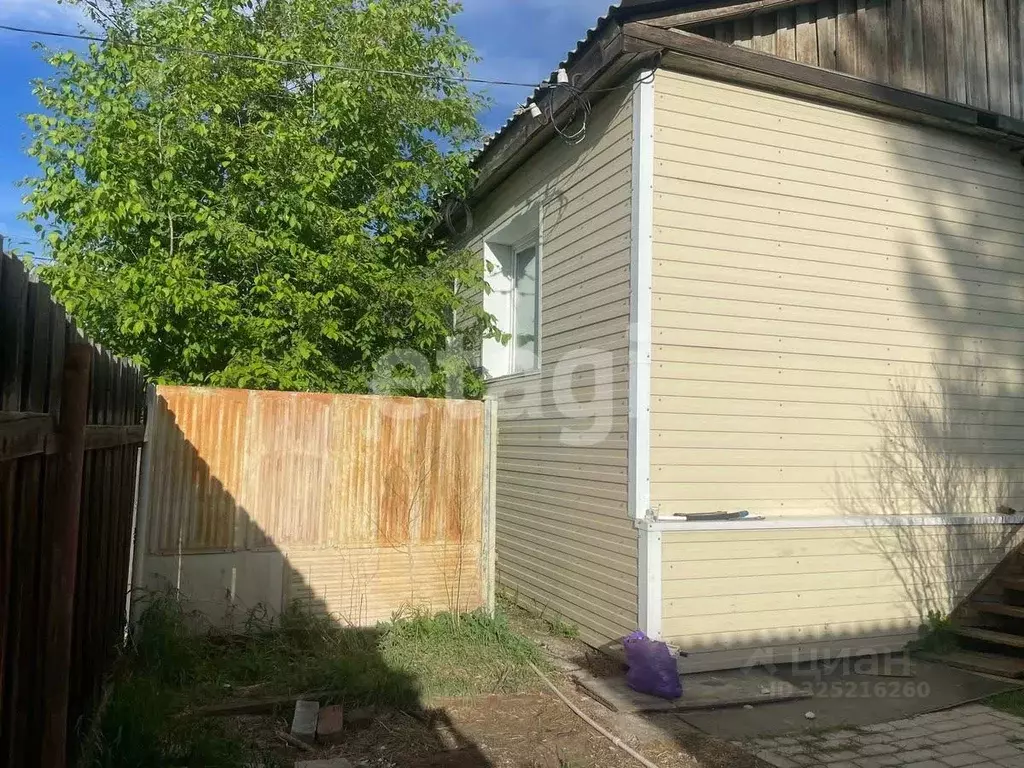 Дом в Бурятия, Тарбагатайский район, Заводское с/пос, пос. ... - Фото 1