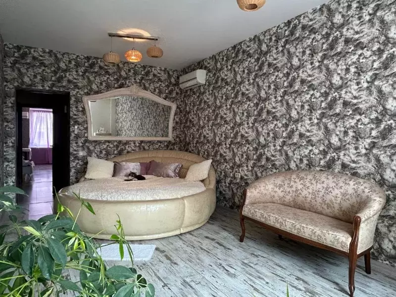 Продаётся 2-к квартира, 77.2 м - Фото 0