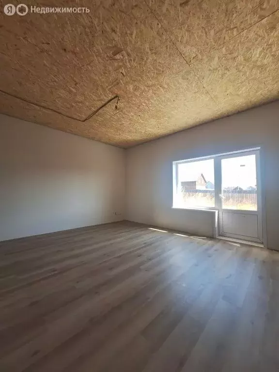 Дом в село Хомутово, Депутатская улица, 40 (150 м) - Фото 1