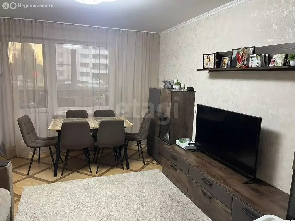 3-комнатная квартира: Калашниково, улица Горького, 4 (54.4 м) - Фото 1