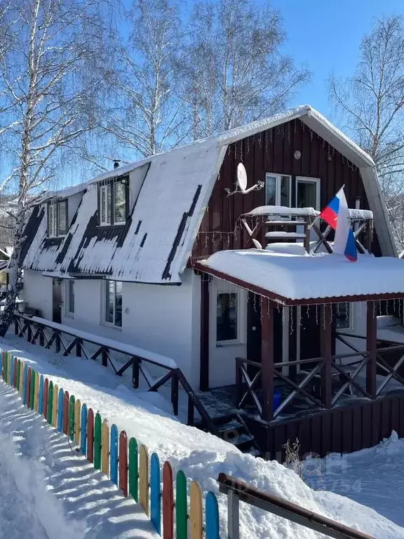Дом в Башкортостан, Белорецкий район, Абзаковский сельсовет, с. ... - Фото 1