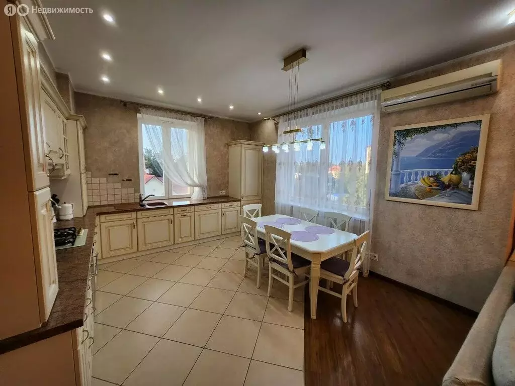 3-комнатная квартира: Калининград, улица Сержанта Колоскова, 6Ак3 ... - Фото 0