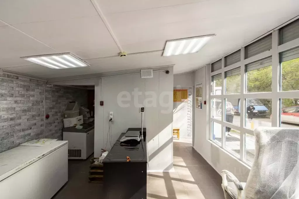 Торговая площадь в Тюменская область, Тюмень Мурманская ул., 35В (25 ... - Фото 1