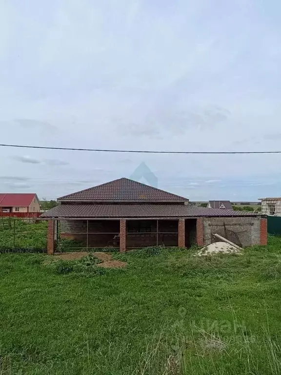 Дом в Оренбургская область, Оренбургский район, Пугачевский сельсовет, ... - Фото 0