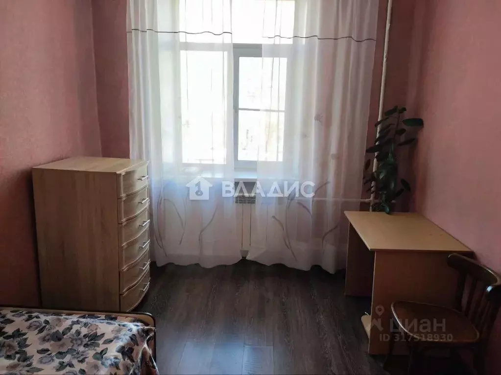 3-к кв. Бурятия, Улан-Удэ Октябрьская ул., 26 (65.8 м) - Фото 1