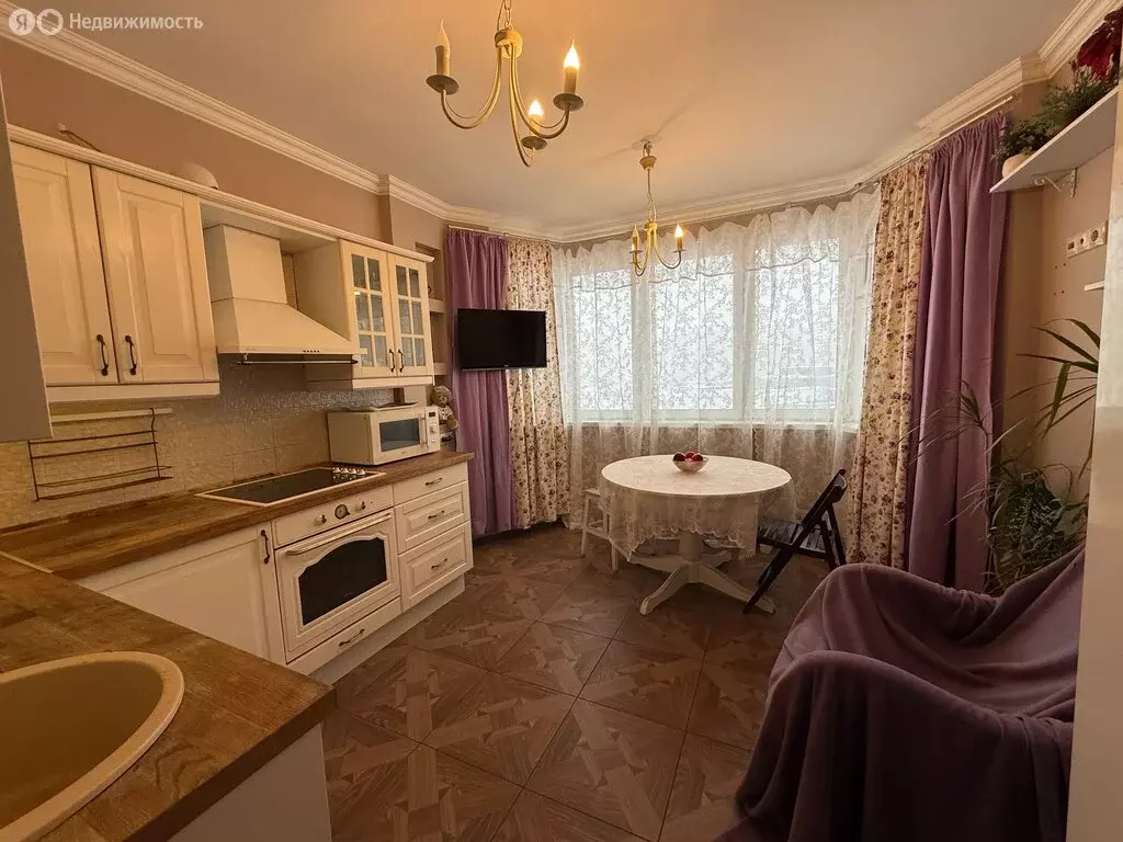 3-комнатная квартира: Москва, проспект Защитников Москвы, 14 (75.2 м) - Фото 2