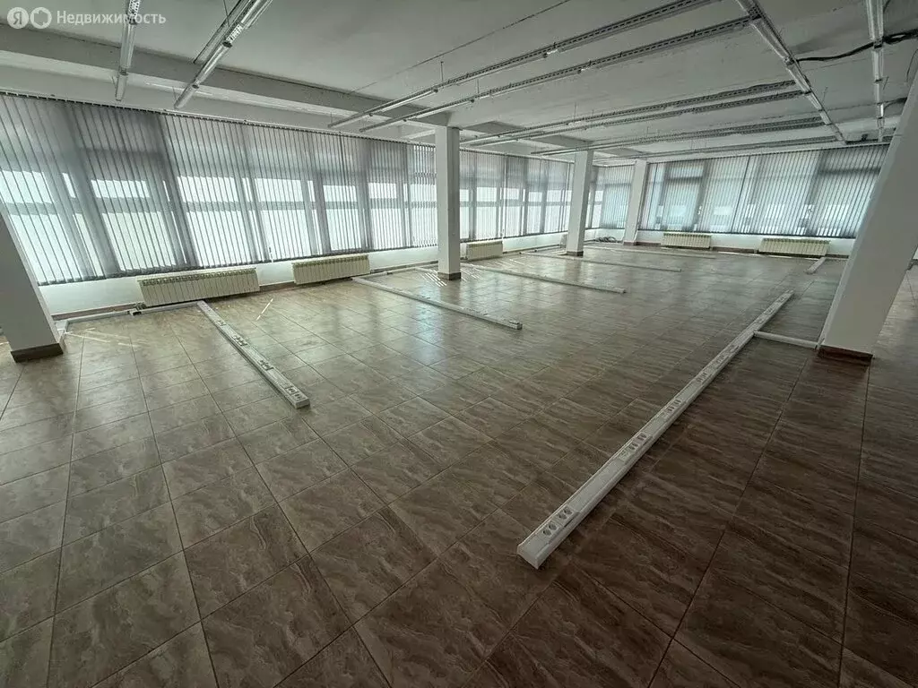 Помещение свободного назначения (426 м) - Фото 1