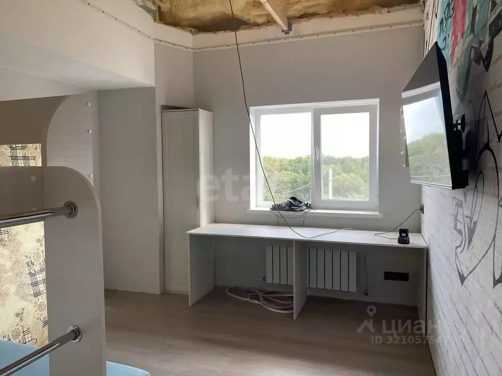 Дом в Саратовская область, Балашовский район, с. Репное Садовая ул., ... - Фото 1