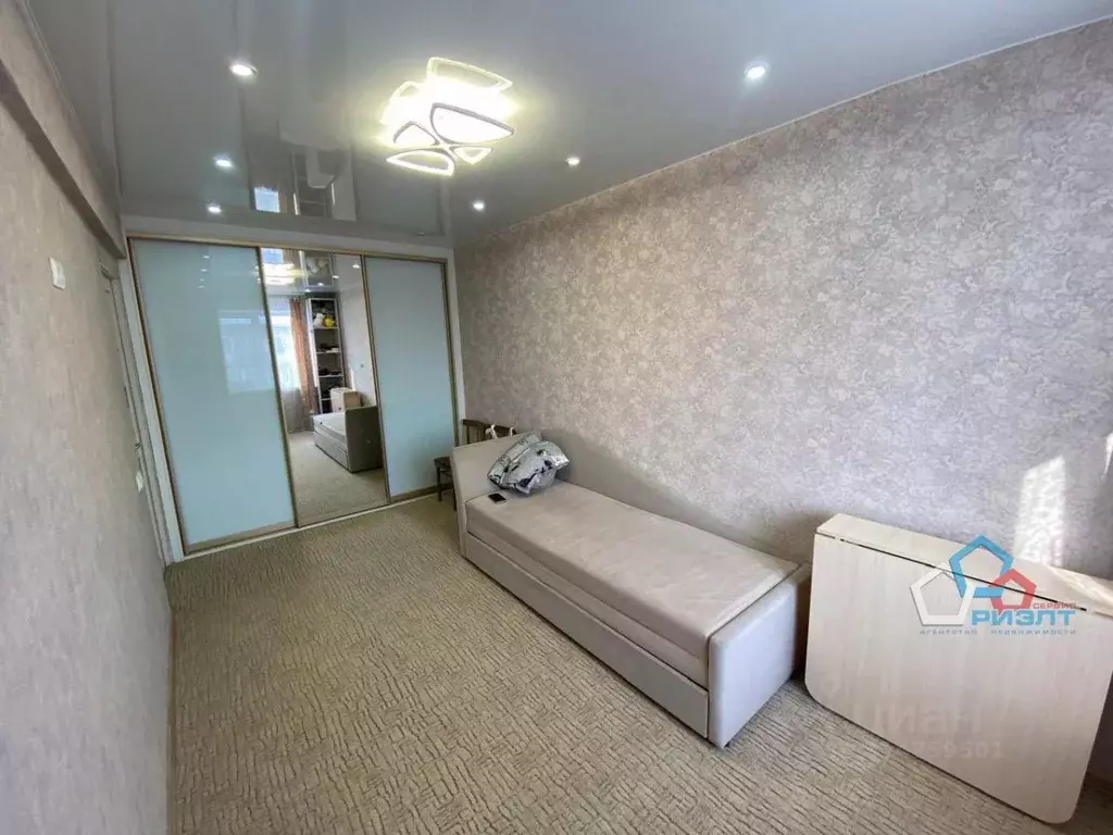 3-к кв. Омская область, Омск ул. Петра Осминина, 3 (55.4 м) - Фото 1