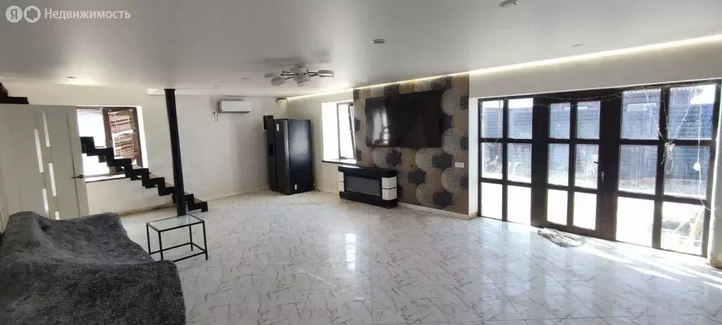 Дом в Тенистое, улица Алиме Абденнановой, 45 (189.1 м) - Фото 2