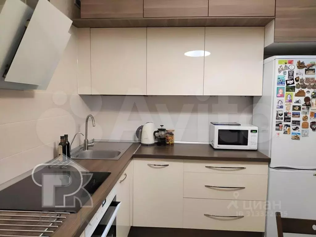 1-к. квартира, 40 м, 15/19 эт. - Фото 0