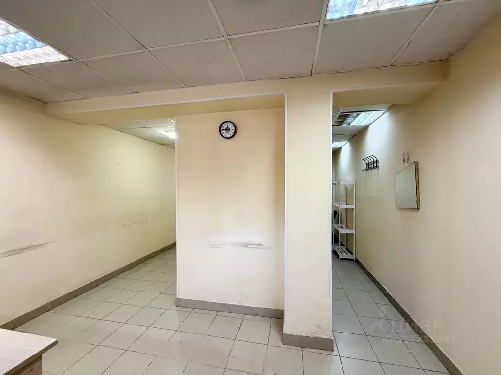 Помещение свободного назначения в Санкт-Петербург ул. Красного ... - Фото 1