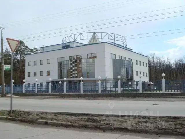 Помещение свободного назначения в Самарская область, Тольятти ул. ... - Фото 1