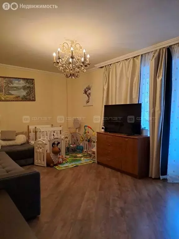 2-комнатная квартира: Казань, улица Голубятникова, 14 (67.2 м) - Фото 0