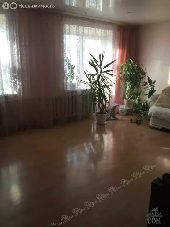 4-комнатная квартира: Биробиджан, микрорайон имени Бумагина, улица ... - Фото 0