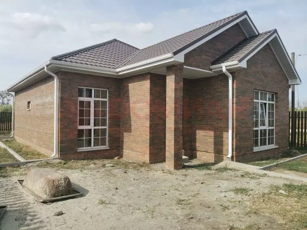 Дом в Ростовская область, Аксайский район, Щепкинское с/пос, пос. ... - Фото 1