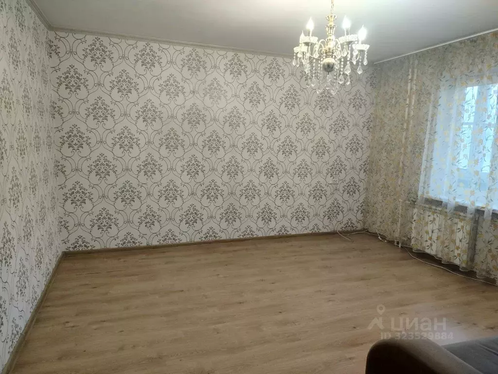 2-к кв. Красноярский край, Красноярск просп. Металлургов, 55 (54.0 м) - Фото 2