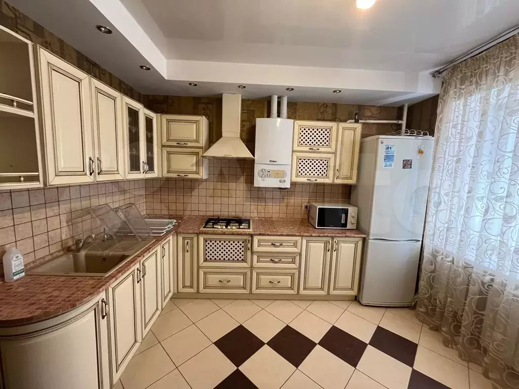 1-к. квартира, 47 м, 2/5 эт. - Фото 0