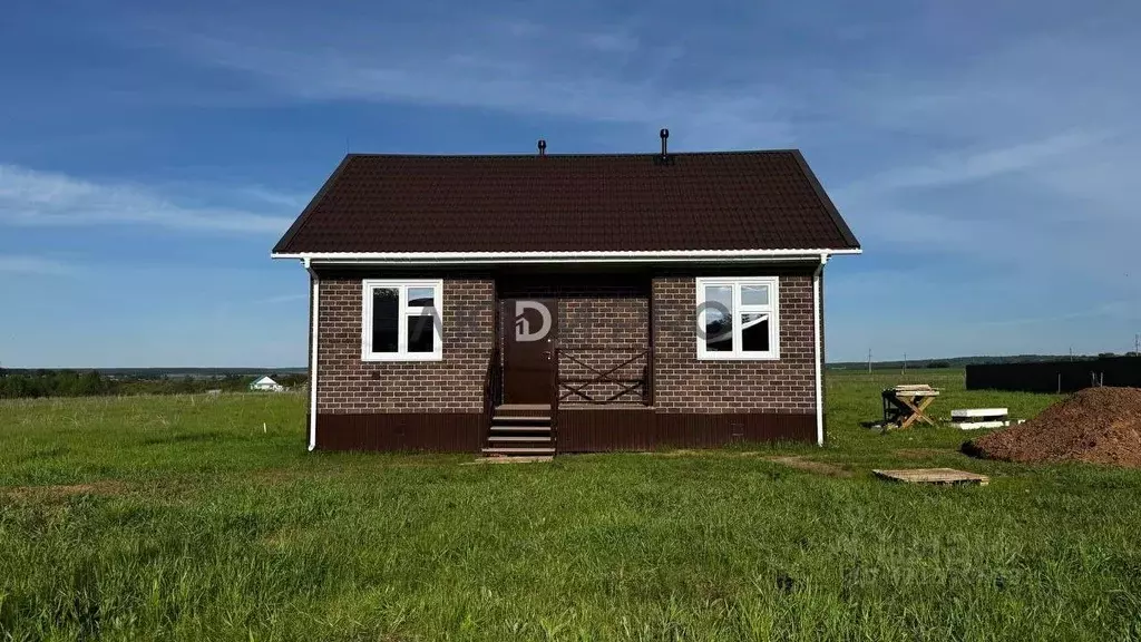 Дом в Башкортостан, Чишминский район, Алкинский сельсовет, Алкинские ... - Фото 1
