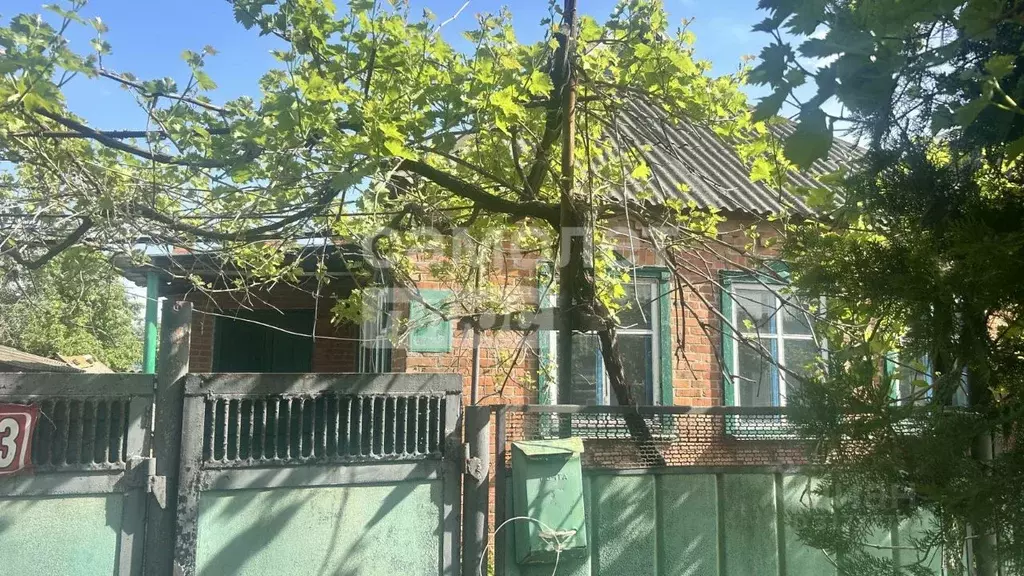 Дом в Краснодарский край, Динская ст-ца ул. Кирова (47 м) - Фото 1