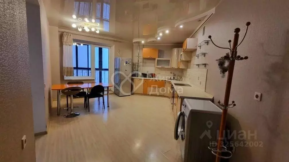 3-к кв. Волгоградская область, Волгоград ул. 8-й Воздушной Армии, 9а ... - Фото 1