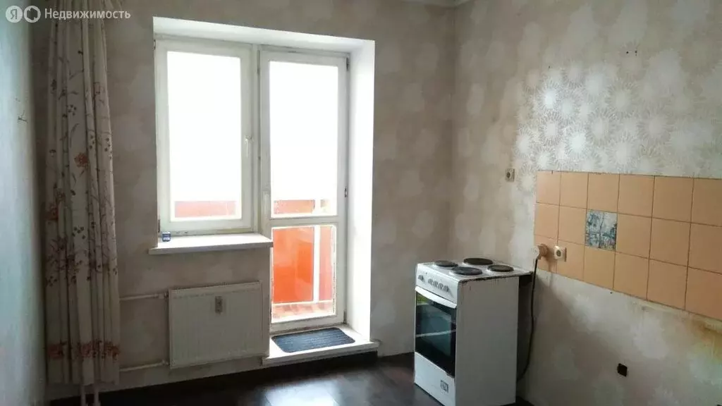 1-комнатная квартира: посёлок городского типа ВНИИССОК, улица Дениса ... - Фото 2