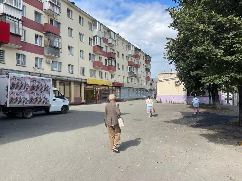 Помещение свободного назначения в Челябинская область, Челябинск ул. ... - Фото 2