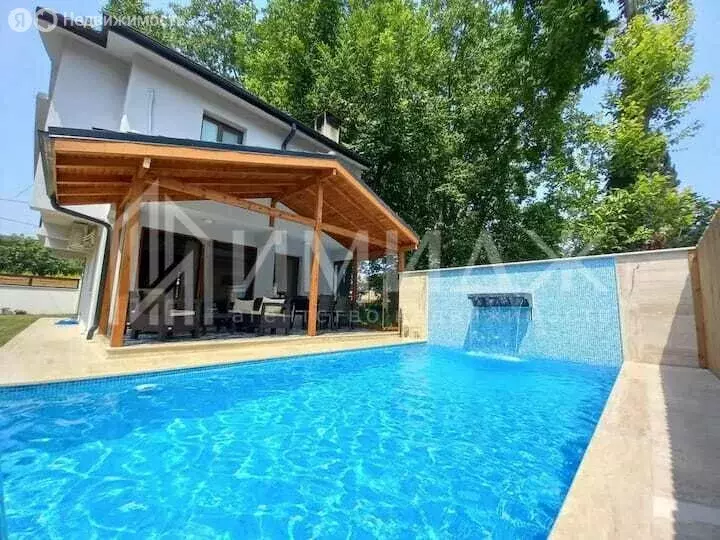 Дом в Сириус, улица Метревели (220 м) - Фото 0