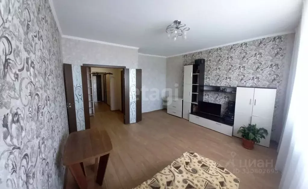 2-к кв. Калужская область, Калуга ул. Фомушина, 6 (60.0 м) - Фото 1