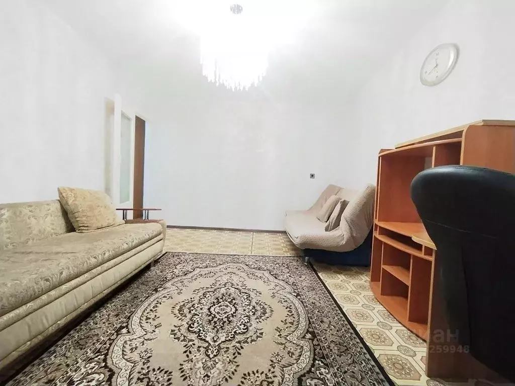 1-к кв. Омская область, Омск Городок Нефтяников мкр, ул. 4-я ... - Фото 0