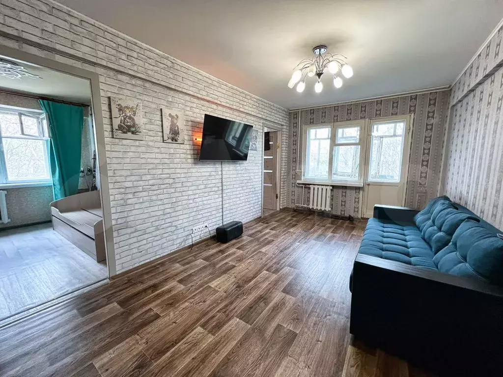 4-к. квартира, 59,9 м, 4/5 эт. - Фото 0