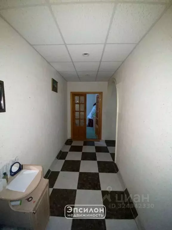 3-к кв. Курская область, Курск Студенческая ул., 22 (73.2 м) - Фото 1