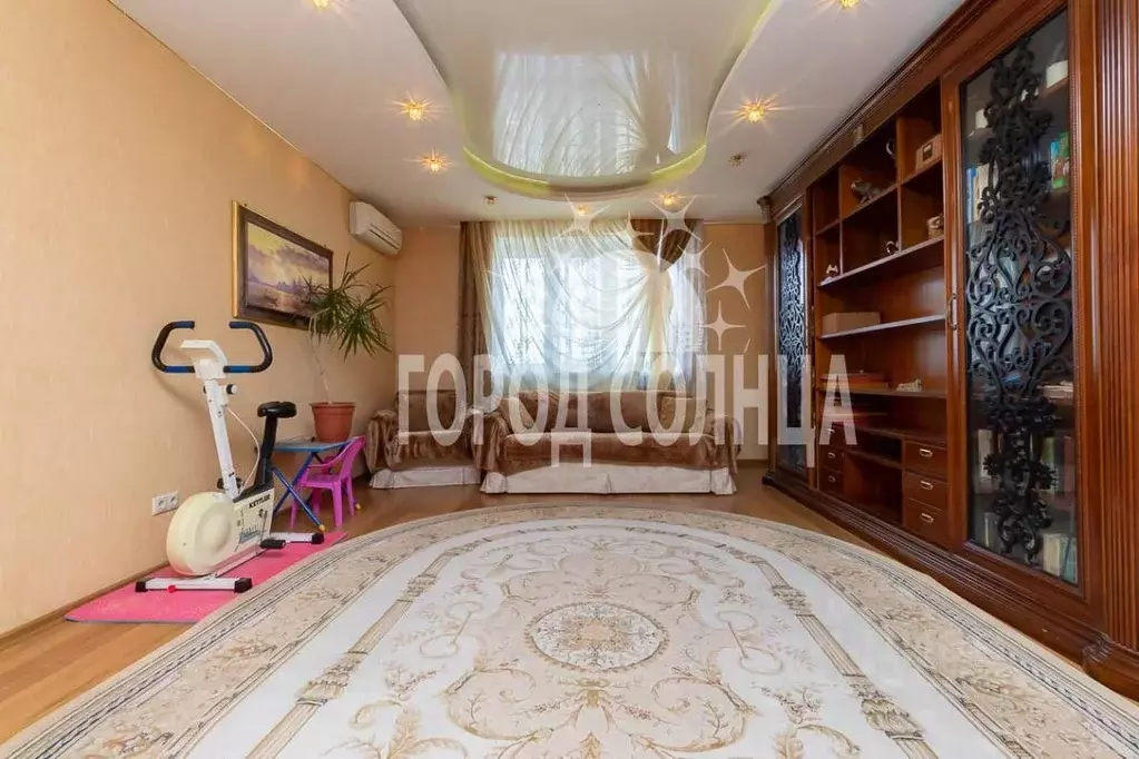 3-к кв. Омская область, Омск ул. 9-я Линия, 195 (111.0 м) - Фото 2