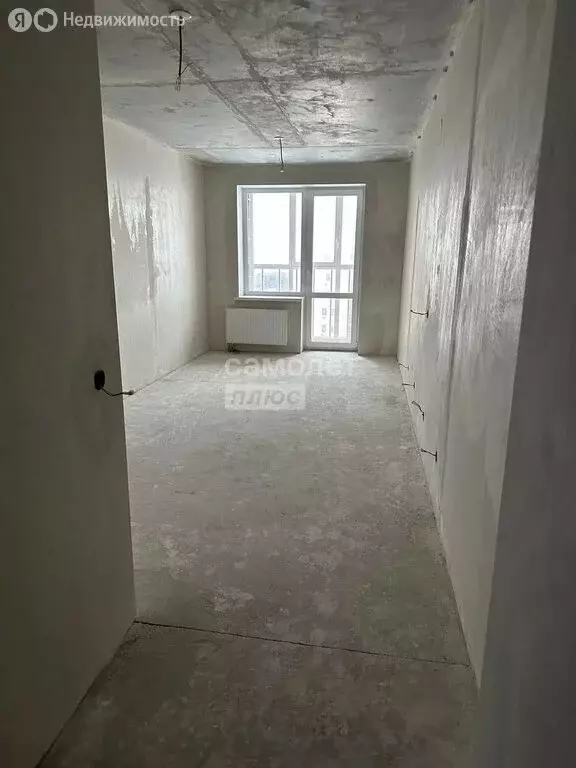 Квартира-студия: Ижевск, улица имени конструктора-оружейника Никонова, ... - Фото 1