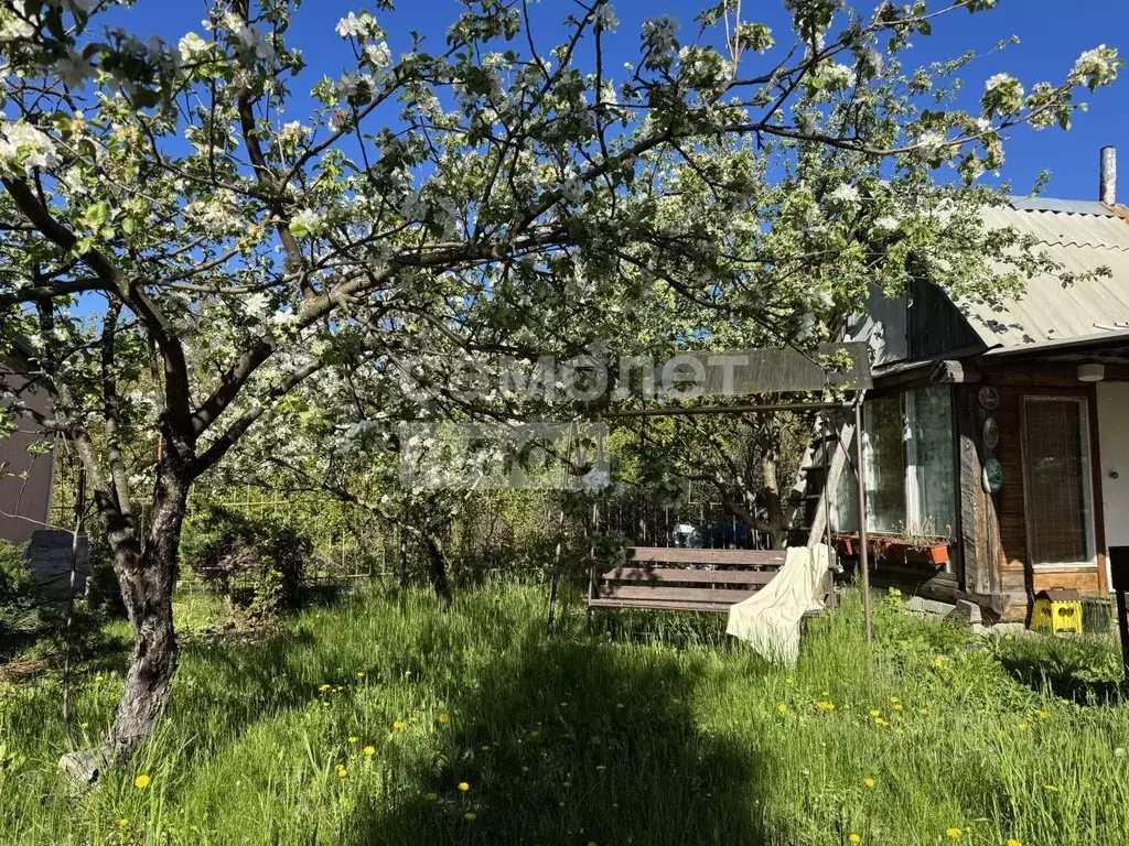 Дом в Самарская область, Ставропольский район, Верхнее Санчелеево ... - Фото 1