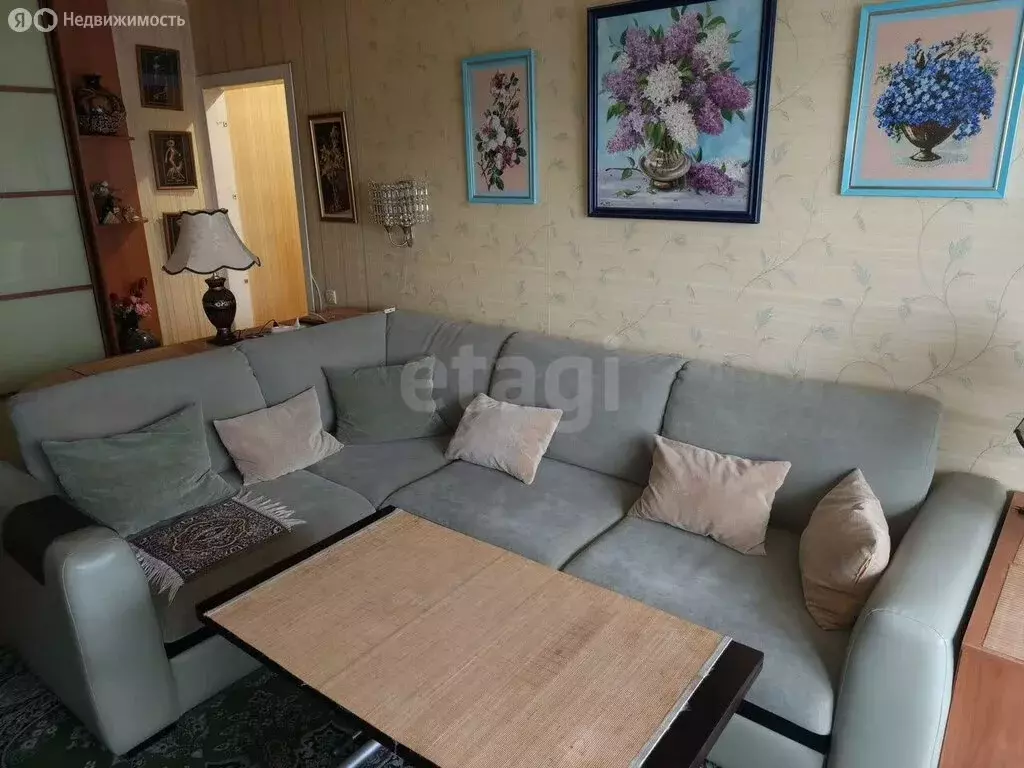 3-комнатная квартира: Киров, улица Чапаева, 53А (59.1 м) - Фото 1