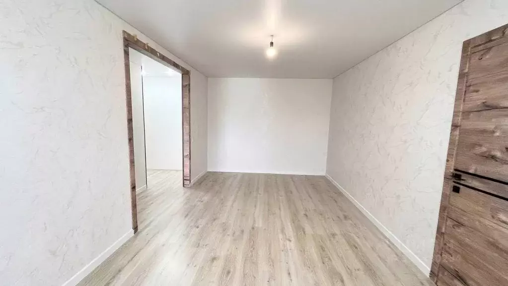 2-к кв. Курганская область, Курган ул. Кирова, 100 (44.2 м) - Фото 2