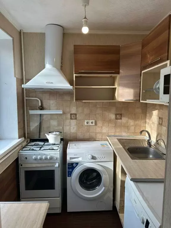 2-к кв. Краснодарский край, Белореченск ул. Ленина (48.0 м) - Фото 1