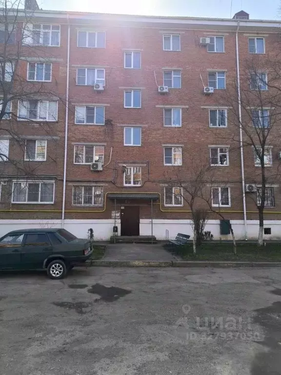 2-к кв. Адыгея, Тахтамукайский район, Яблоновский пгт ул. Гагарина, ... - Фото 1