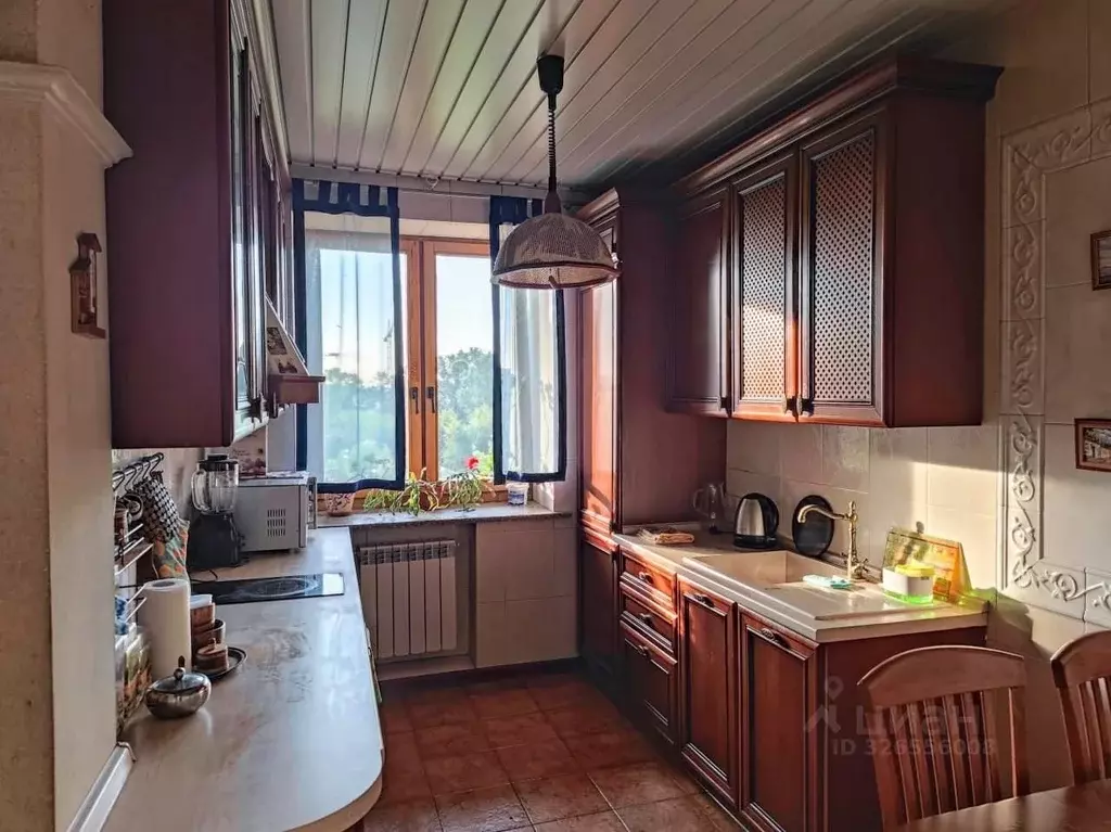 3-к кв. Иркутская область, Иркутск Театральная ул., 9 (65.7 м) - Фото 1