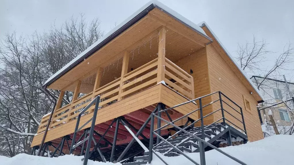 Дом в Брянская область, Брянск ул. Луначарского, 55А (30 м) - Фото 2