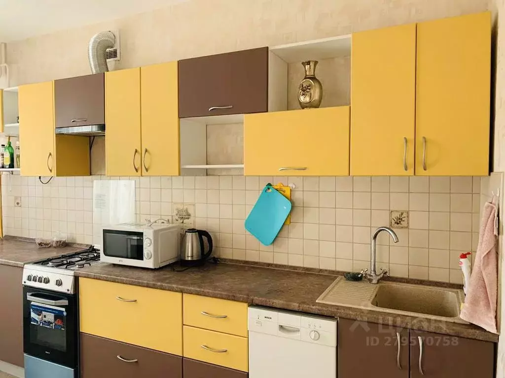 1-к кв. Татарстан, Казань ул. Академика Лаврентьева, 9 (45.0 м) - Фото 1
