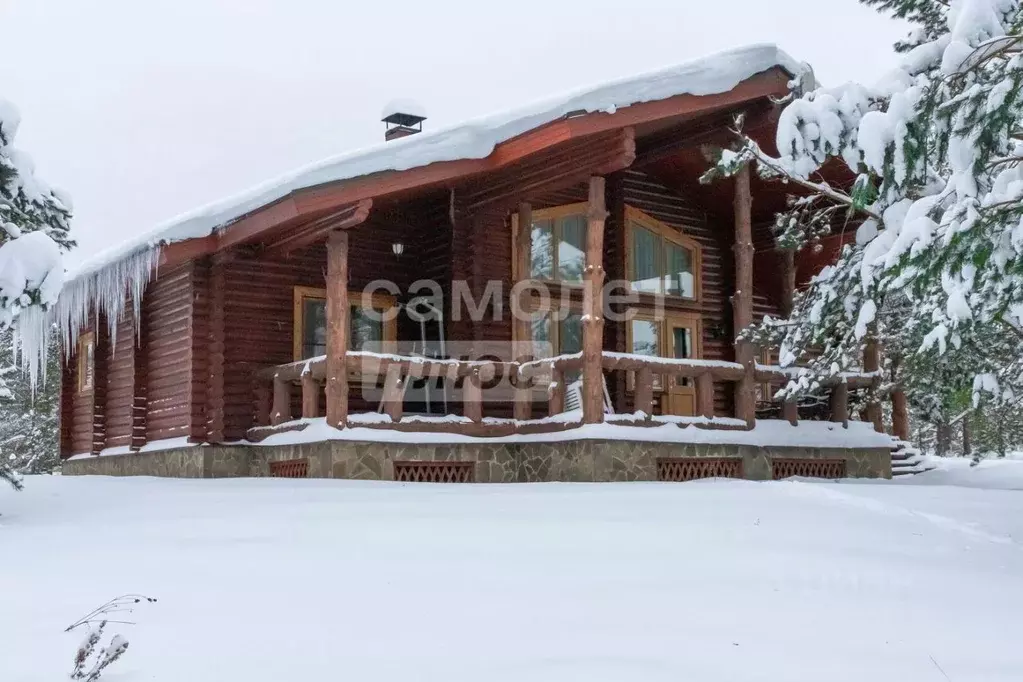 Дом в Калужская область, Юхновский район, Беляево с/пос, д. Малые ... - Фото 1