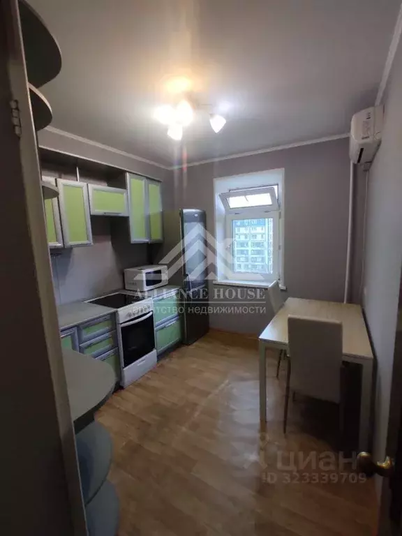 1-к кв. Татарстан, Казань ул. Фатыха Амирхана, 20А (29.1 м) - Фото 1