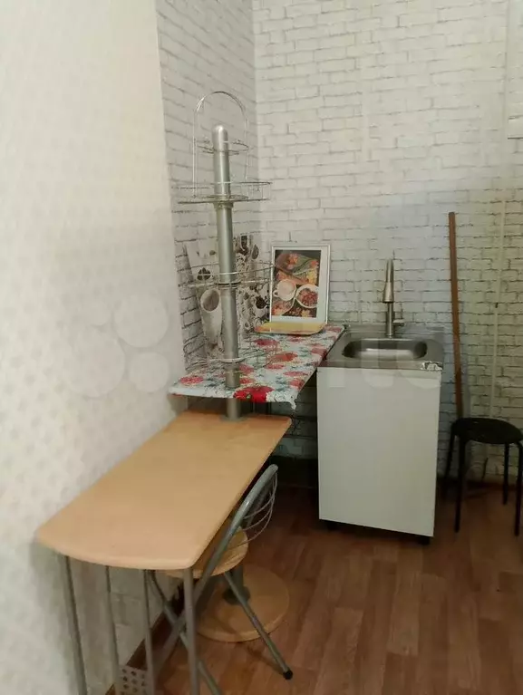 Комната 15 м в 2-к., 2/3 эт. - Фото 0