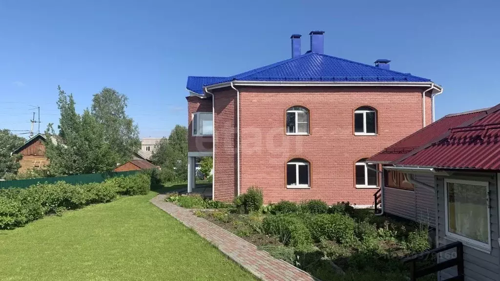 Дом в Коми, Сыктывкар Комсомольская ул., 44 (390 м) - Фото 0