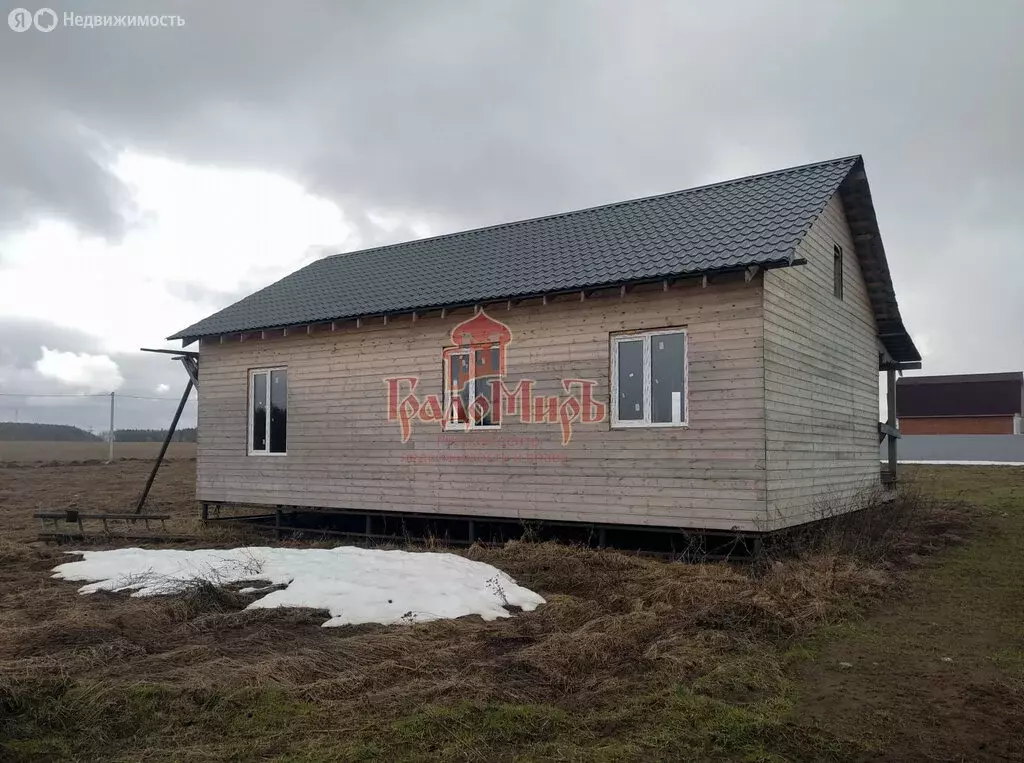 Дом в Сергиево-Посадский городской округ, деревня Смена (120 м) - Фото 1