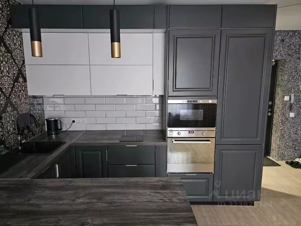 1-к кв. Свердловская область, Заречный ул. Победы, 21 (42.0 м) - Фото 1