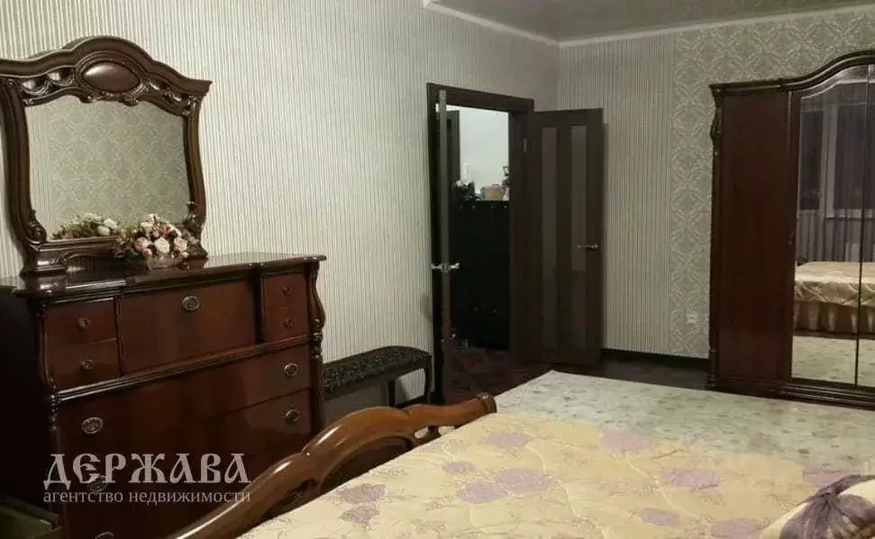 1-к кв. Белгородская область, Старый Оскол Степной мкр, 18 (47.0 м) - Фото 2